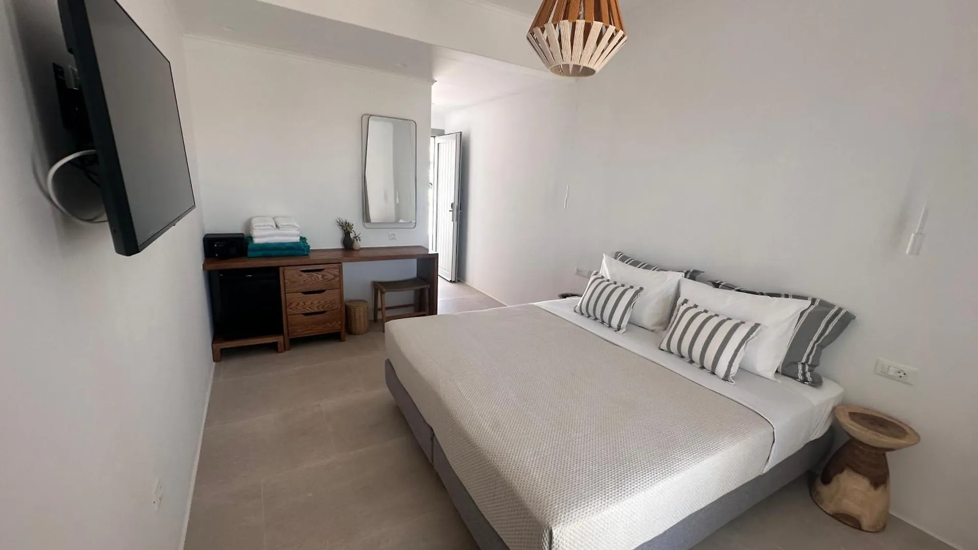 Ostria View Mykonos Bed & Breakfast Mykonos Town Yunanistan